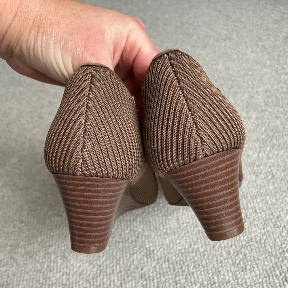 NWOB Vivaia Margot Square-Toe Wedge Pro, Espresso, Size US 9 (EU 40) - Picture 8 of 9